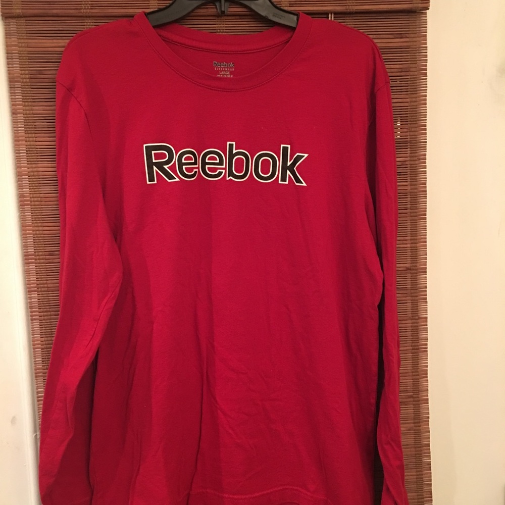 💋Men’s Reebok Red sleepwear shirt